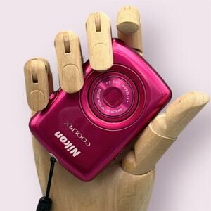 Nikon Coolpix S01 Digital Camera | 10.1MP | Pink